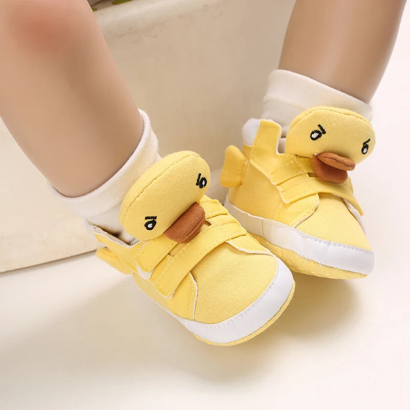 Classic baby shoes for boys and girls cute animal casual flat shoes the first baby cotton non slip and warm walking shoes ﻿