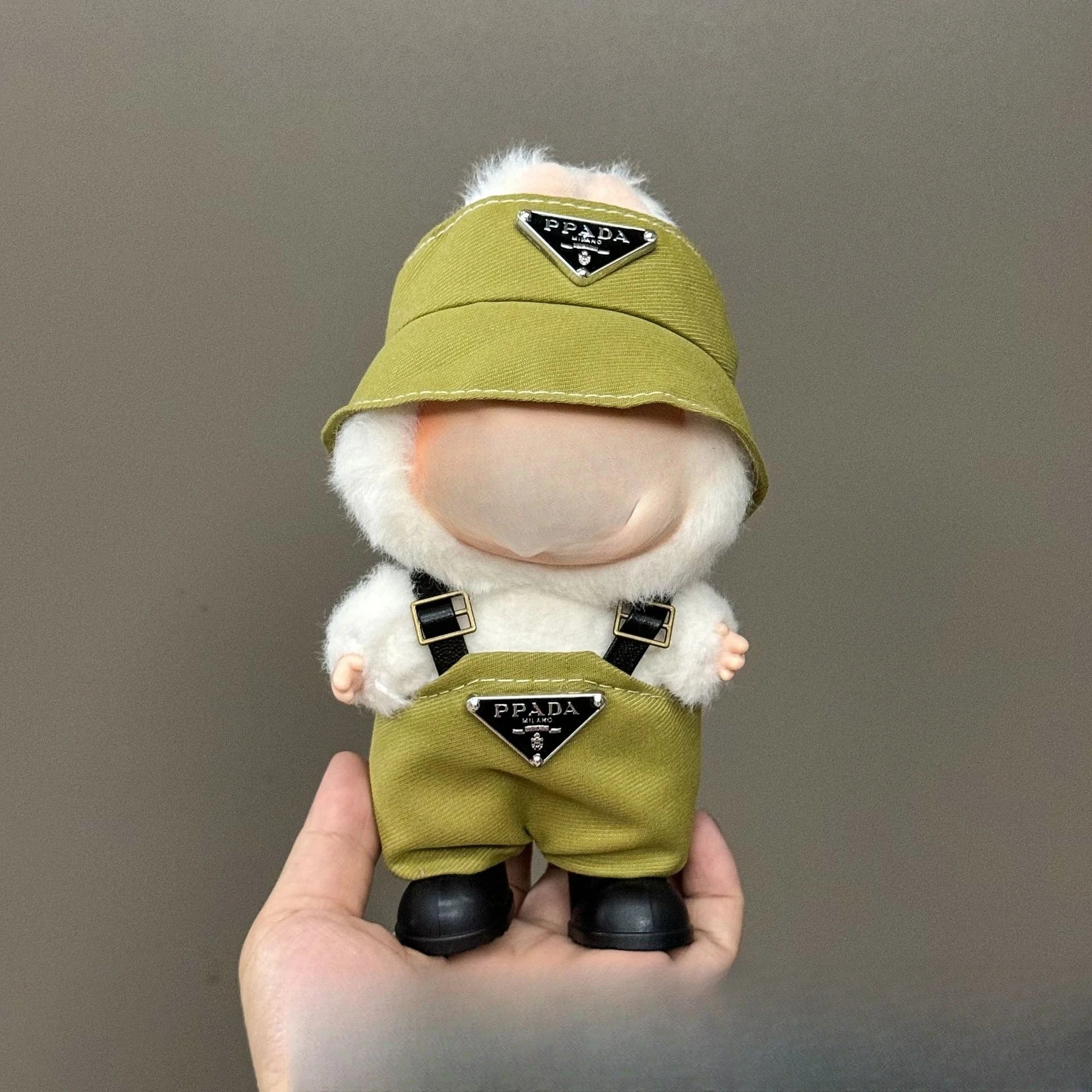 Only clothes are suitable for LABUBU,LABUBU, baby clothes, 17 cm pendants, plush toys, fashion clothes, suits and skirts.