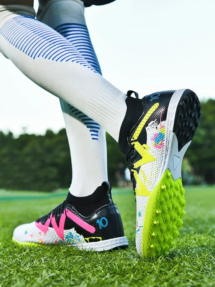 New Men Football Shoes Society Cleats Professional Soccer Shoes Indoor Fast Football Field Boots Sneaker Boy Original Training