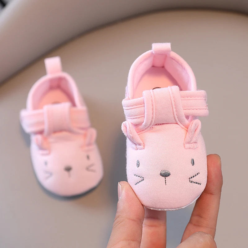 NEW Classic baby shoes for boys and girls cute animal casual flat shoes the first baby cotton non slip and warm walking shoes ﻿