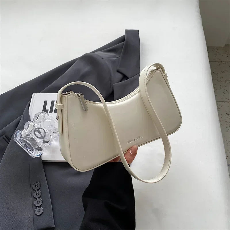 Small Cute Underarm Shoulder Bags for Women 2024 Trend Design Leather Handbags and Purses Y2K Silver Red Hand Bag Women Bag