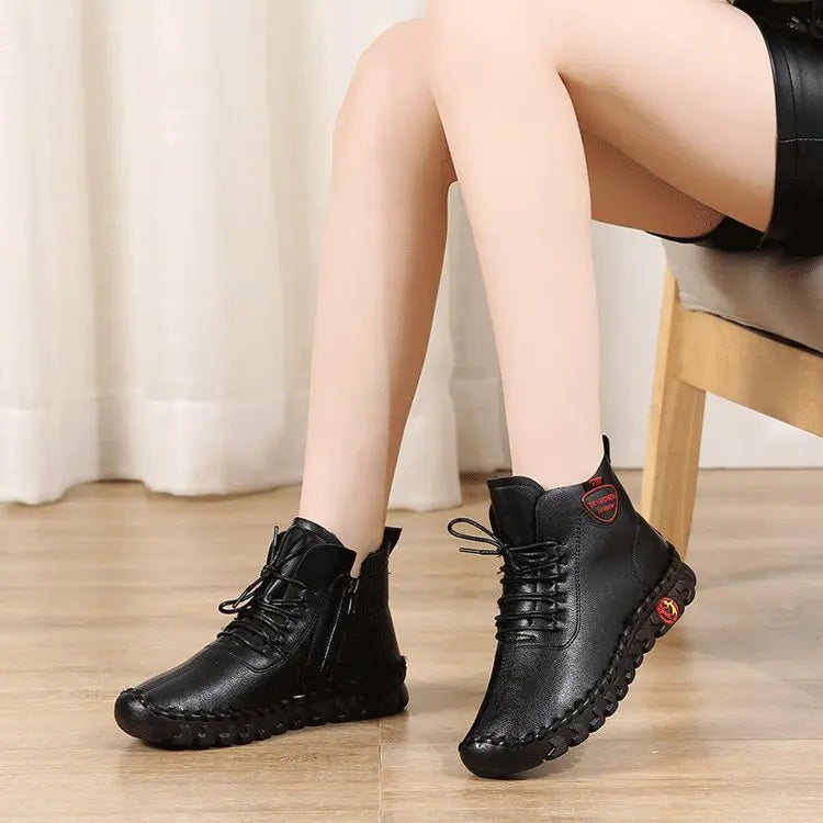 Women Shoes Autumn Loafers Lace Up Sneakers Casual Flats Solid Soft Bottom Boots Leather High-Top Sneaker Female Shoes2024