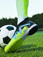 New Men Football Shoes Society Cleats Professional Soccer Shoes Indoor Fast Football Field Boots Sneaker Boy Original Training