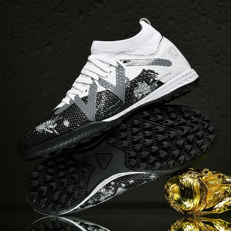 New Men Football Shoes Society Cleats Professional Soccer Shoes Indoor Fast Football Field Boots Sneaker Boy Original Training