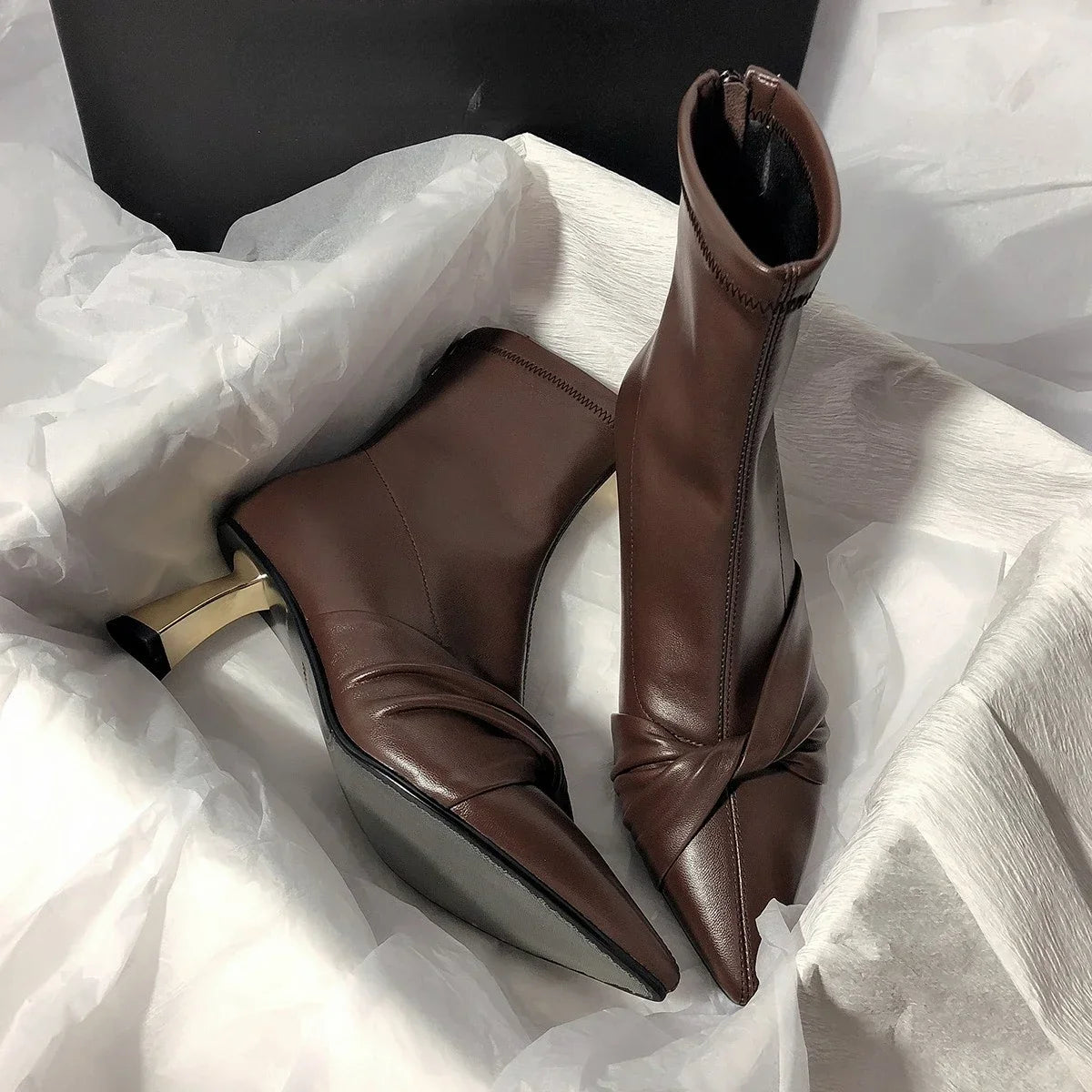 Modern Boots Patent Leather Designer Brand Luxury 2024 New Winter Ankel Boots Bow Wedding Party Dress Gladiator Women Shoes