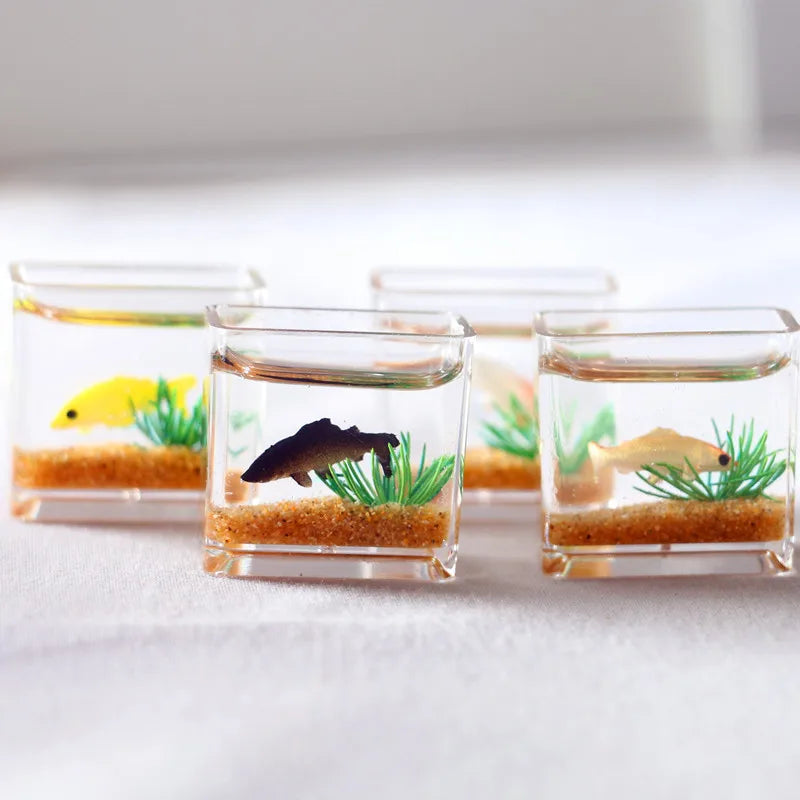 1pc Doll Aquarium Dollhouse Miniature Glass Fish Tank Bowl Aquarium Doll House Home Ornament Toys for Dollhouse Decor Toys