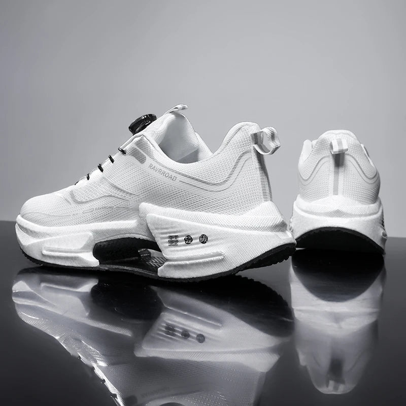 Parent-child casual sports shoes Four seasons new soft sole non-slip breathable outdoor running shoes men women's light sneakers