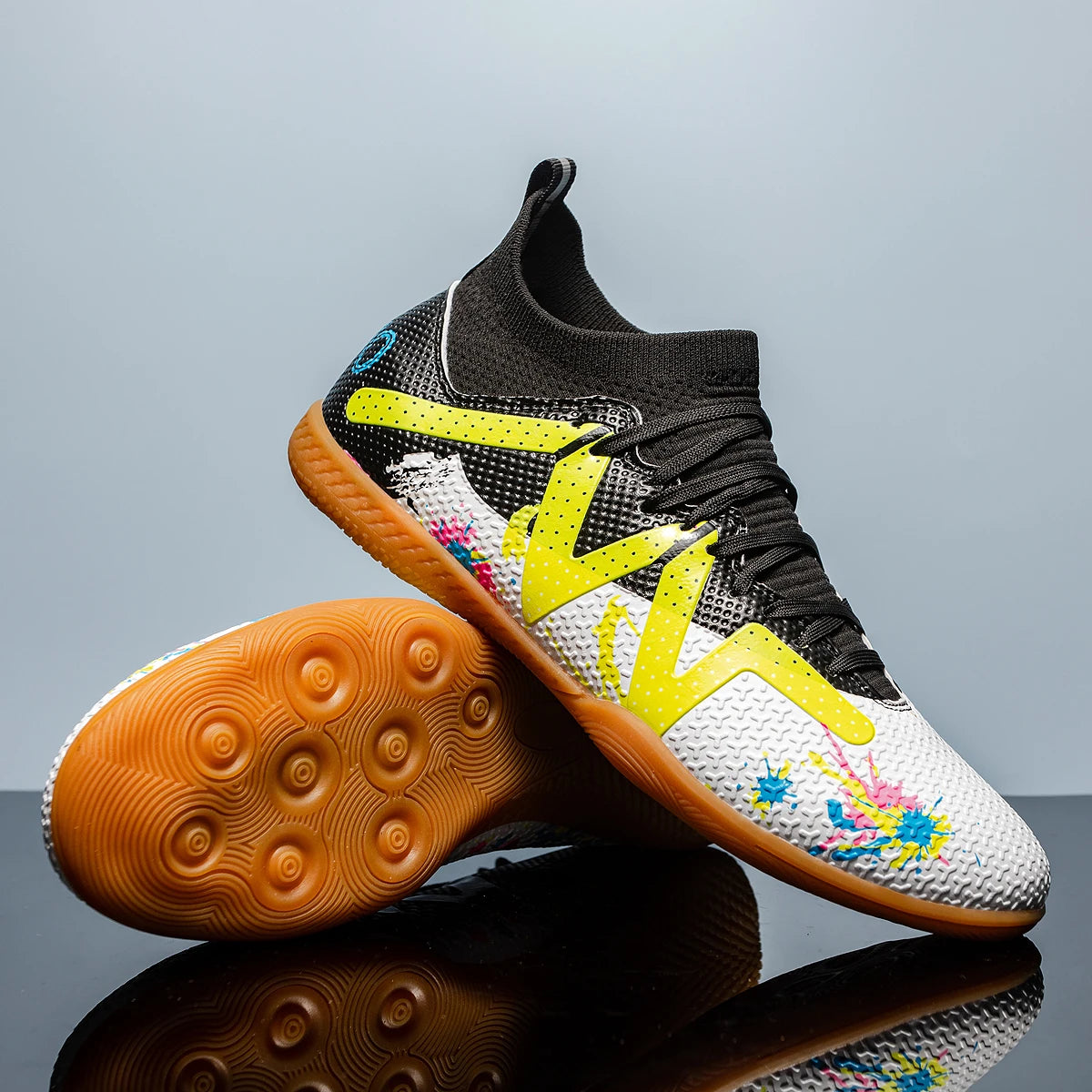 New Men Football Shoes Society Cleats Professional Soccer Shoes Indoor Fast Football Field Boots Sneaker Boy Original Training