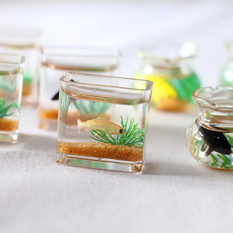 1pc Doll Aquarium Dollhouse Miniature Glass Fish Tank Bowl Aquarium Doll House Home Ornament Toys for Dollhouse Decor Toys