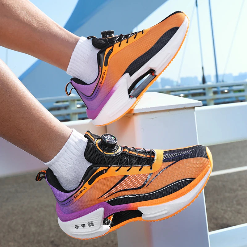 Parent-child casual sports shoes Four seasons new soft sole non-slip breathable outdoor running shoes men women's light sneakers