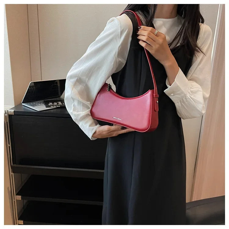 Small Cute Underarm Shoulder Bags for Women 2024 Trend Design Leather Handbags and Purses Y2K Silver Red Hand Bag Women Bag