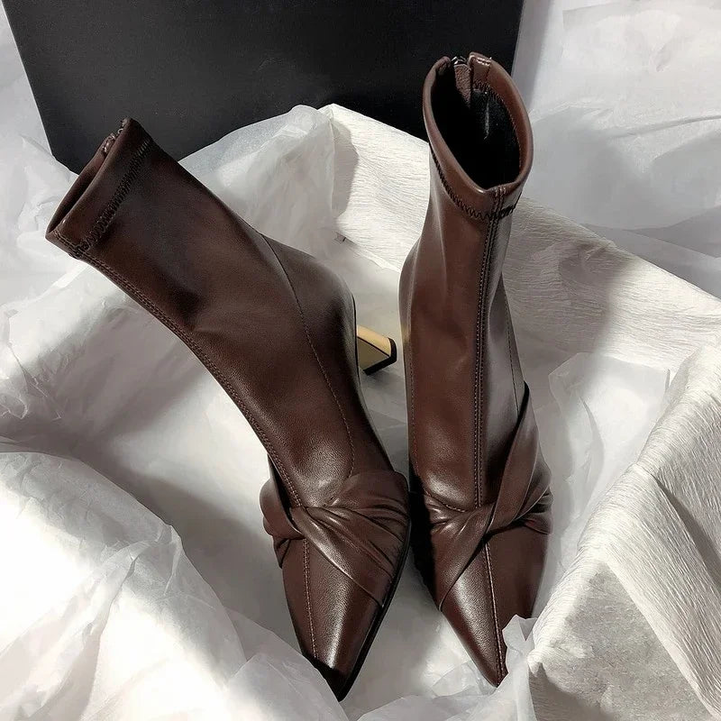 Modern Boots Patent Leather Designer Brand Luxury 2024 New Winter Ankel Boots Bow Wedding Party Dress Gladiator Women Shoes