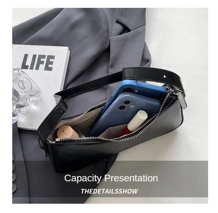 Small Cute Underarm Shoulder Bags for Women 2024 Trend Design Leather Handbags and Purses Y2K Silver Red Hand Bag Women Bag