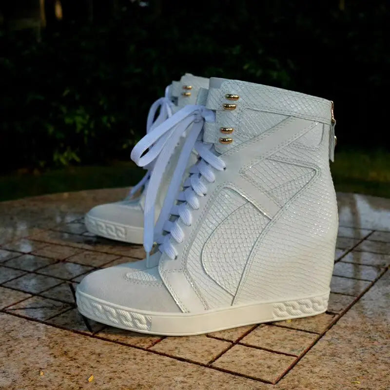 White Punk Style Women Shoes Lace-up heel height 8CM Platform Shoes Woman Real Leather Ankle Rock Boots Patchwork Woman Sneakers