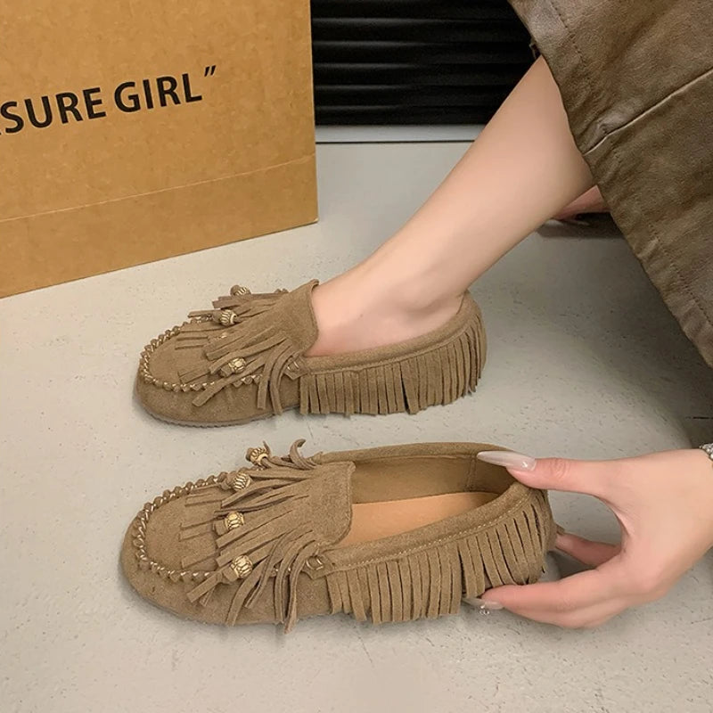 Soft Soled Retro Women Shoes Spring New Round Flat Shoe Fashion Womens Tassel Bean Shoes Casual Women Sports Shoe Zapatosbaratos