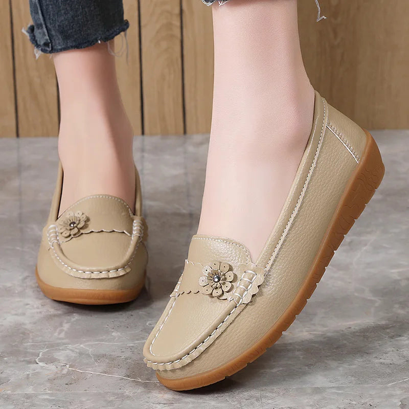 Fashion Genuine Leather Women Flats Tenis Shoes Woman Moccasins Women Shoe Footwear Women Shoes Retro Plus Size Female Footwear