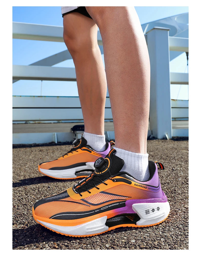 Parent-child casual sports shoes Four seasons new soft sole non-slip breathable outdoor running shoes men women's light sneakers