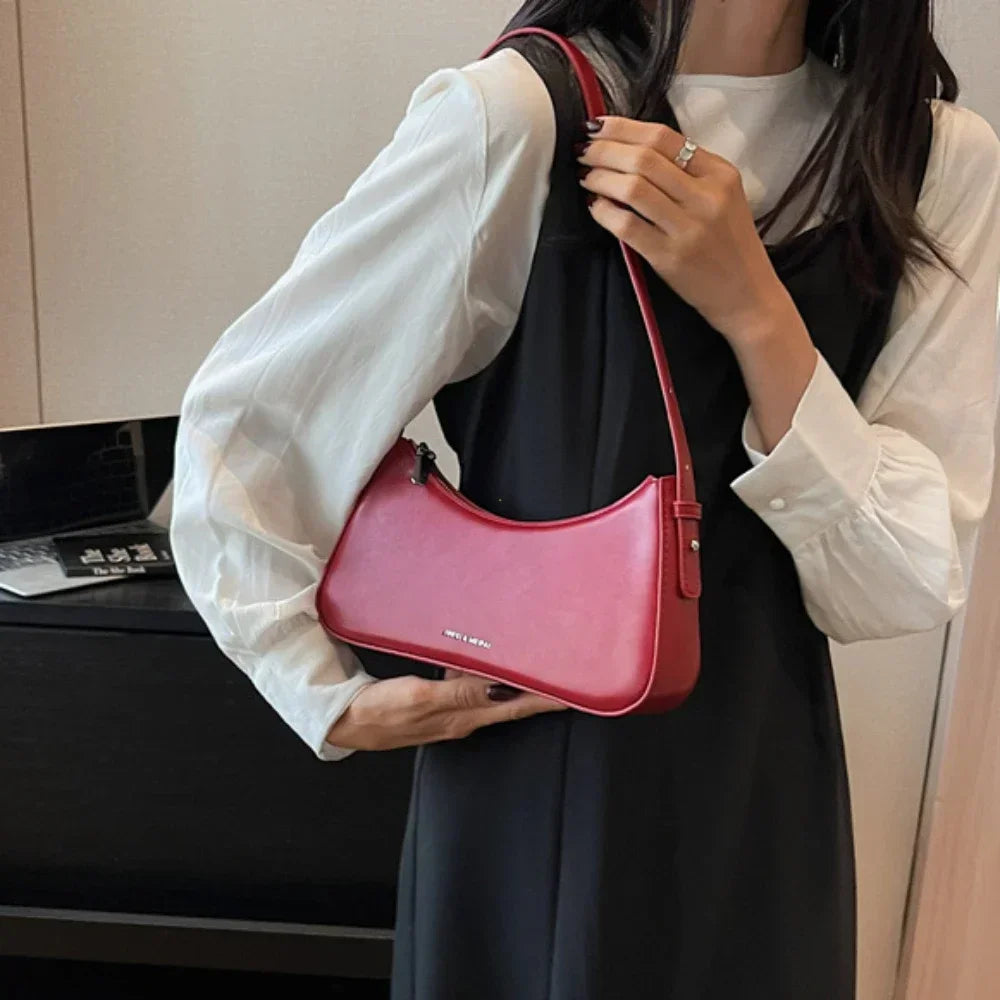 Small Cute Underarm Shoulder Bags for Women 2024 Trend Design Leather Handbags and Purses Y2K Silver Red Hand Bag Women Bag