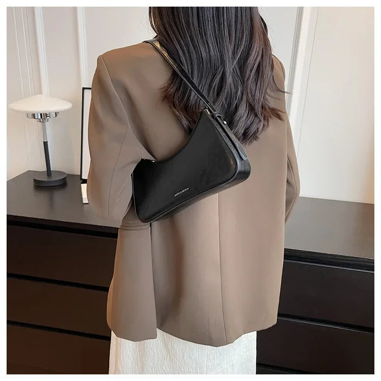 Small Cute Underarm Shoulder Bags for Women 2024 Trend Design Leather Handbags and Purses Y2K Silver Red Hand Bag Women Bag