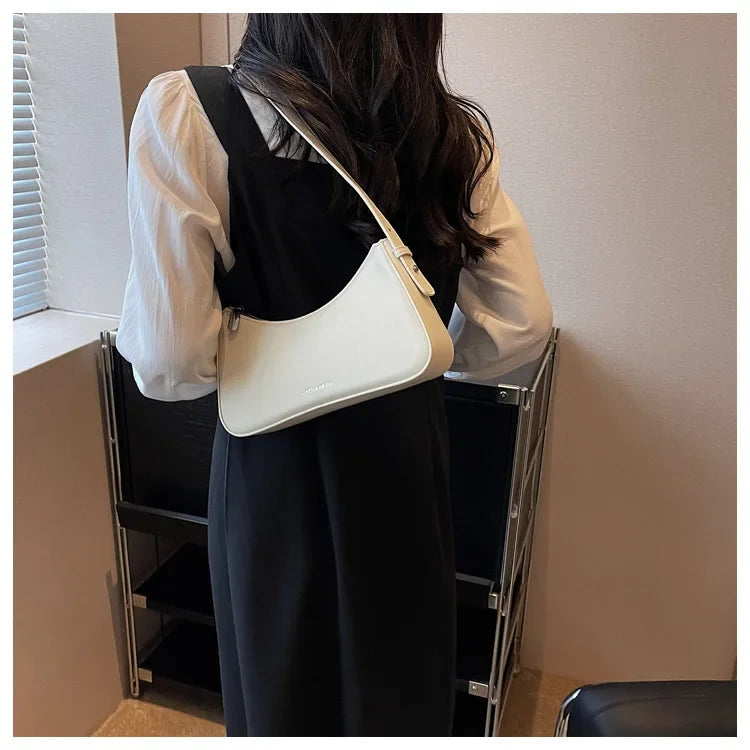 Small Cute Underarm Shoulder Bags for Women 2024 Trend Design Leather Handbags and Purses Y2K Silver Red Hand Bag Women Bag