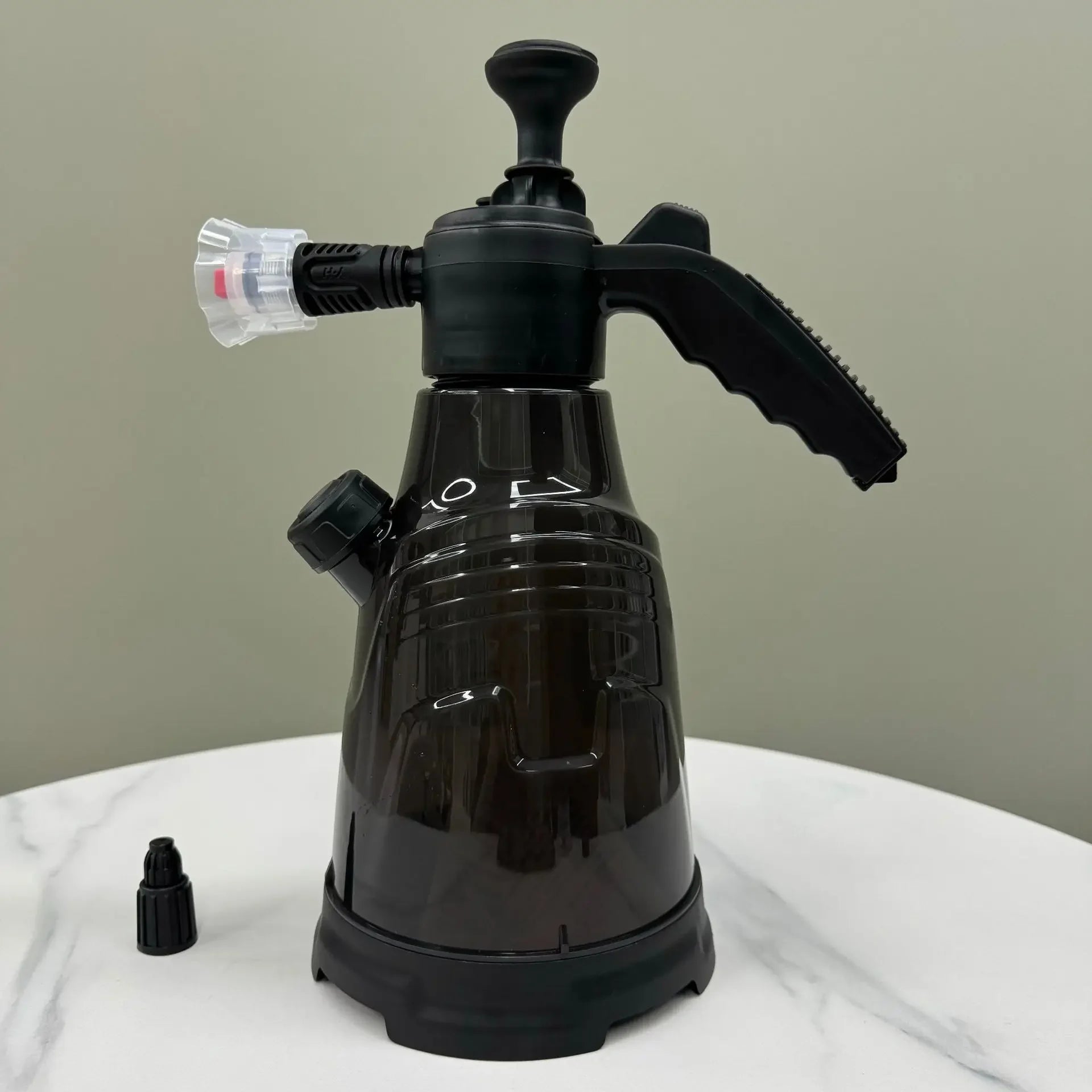 2.3L Car Wash Kit: Spray Bottle & PA Pot with Built-in Brush, Household High-Pressure Water Gun, Foam Artefact & Car Wash Liquid