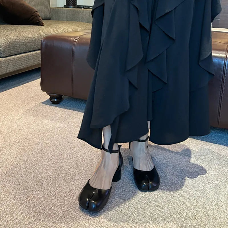 Bailamos Fashion Tabi Ninja Women Shoes Round Split Toe Shallow Thick Heel Sandals Mid Heel Mary Janes Shoes Female Pumps Mujer